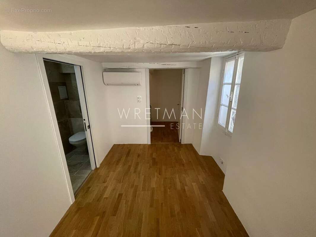 Appartement à VALBONNE