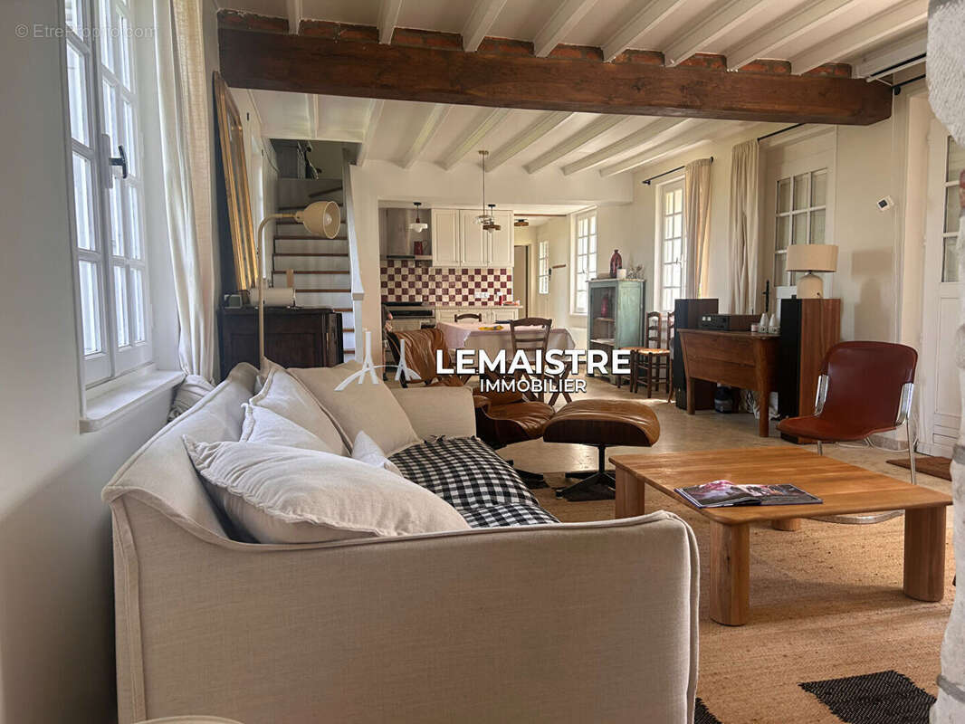 Maison à GONNEVILLE-LA-MALLET