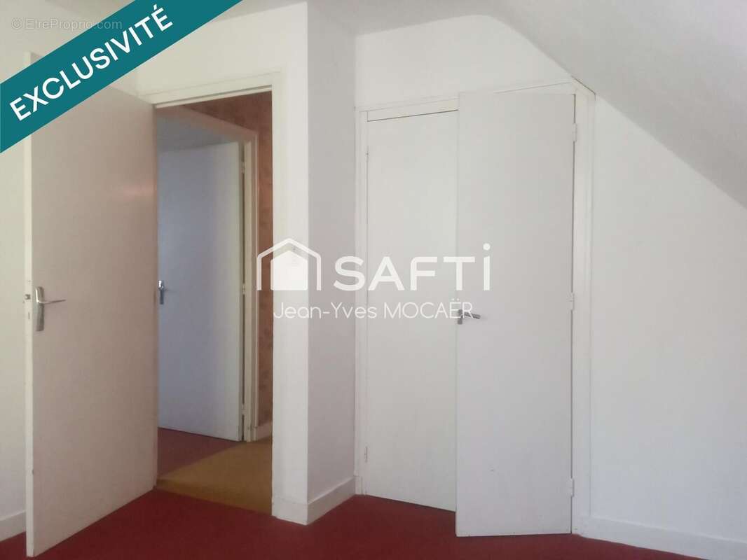 Photo 2 - Maison à CHATEAUNEUF-DU-FAOU