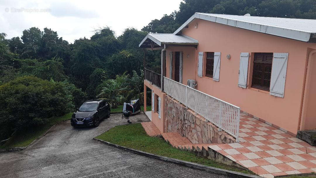 Maison à FORT-DE-FRANCE