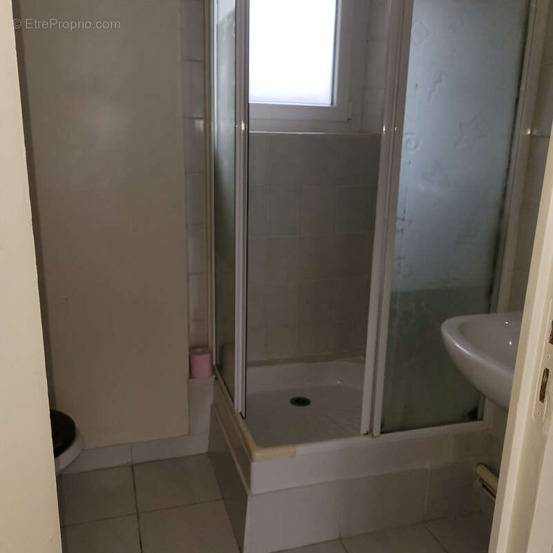 Appartement à CORNE