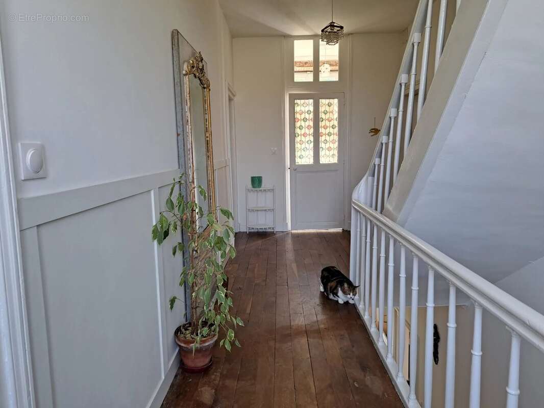 Maison à MONTMORILLON