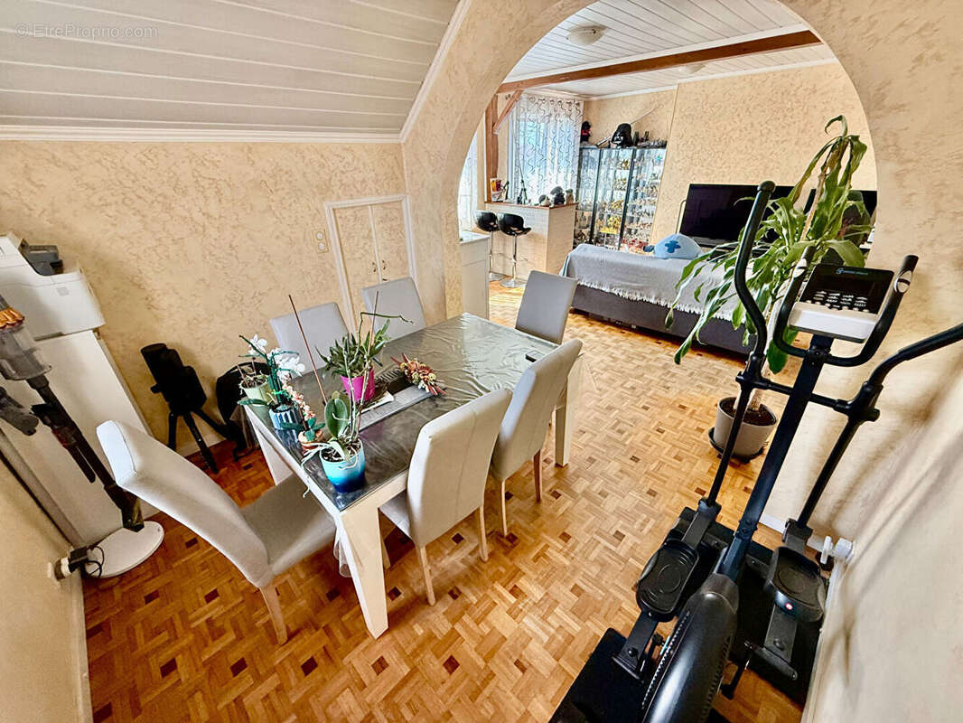 Appartement à CONFLANS-SAINTE-HONORINE