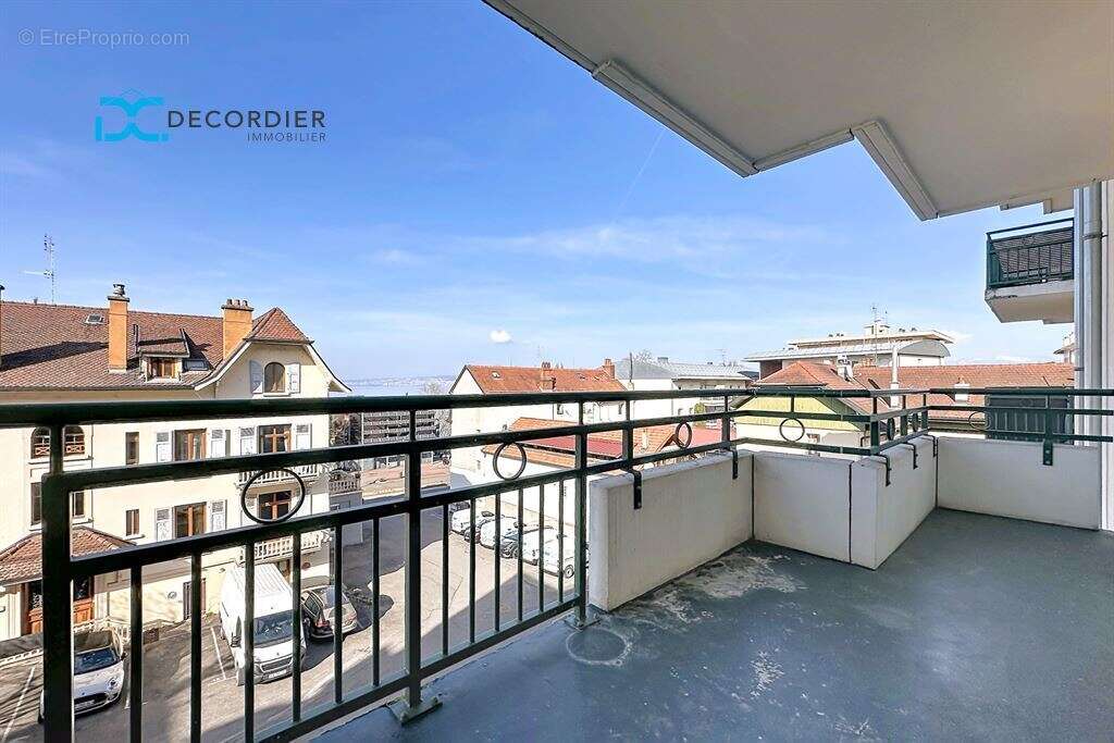 Appartement à EVIAN-LES-BAINS