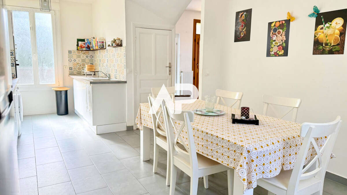 Maison à MONTMORENCY