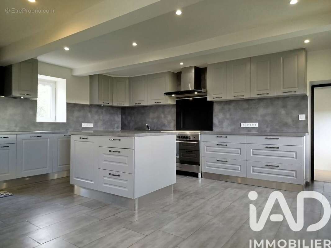 Photo 8 - Maison à CHINON