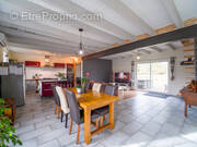 Maison à SAINTE-EULALIE-EN-BORN