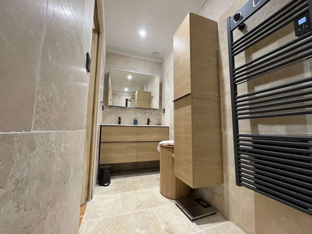 Appartement à LAMBESC