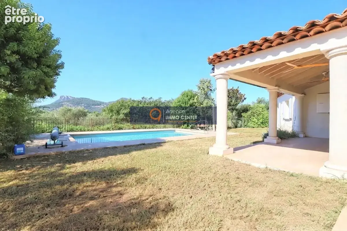 Maison avec 5 chambres dépendance, garage, piscine - photo 8