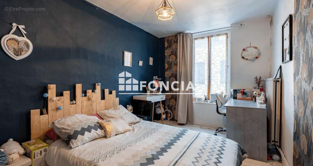 Maison à FRESNAY-SUR-SARTHE