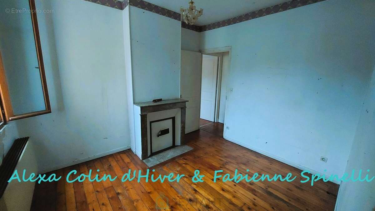 Maison à VAILLY-SUR-AISNE