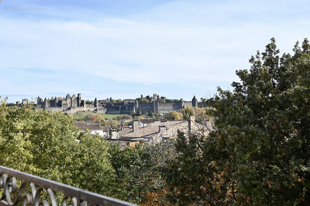 Appartement à CARCASSONNE