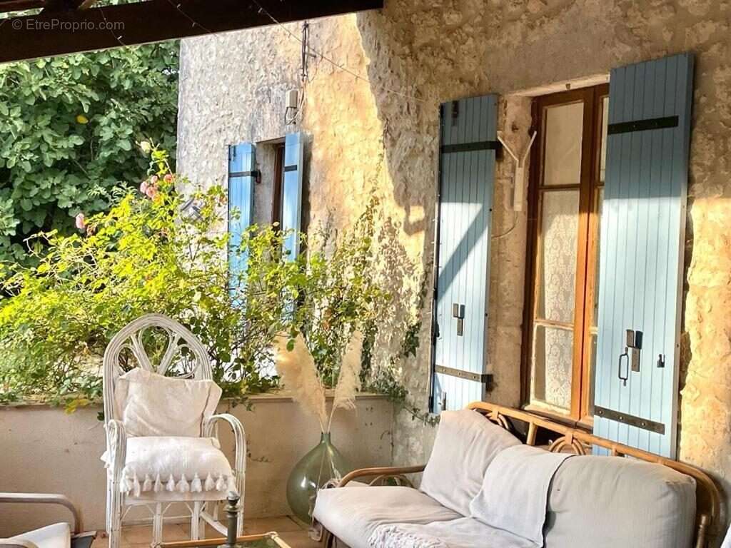 Maison à EYMET
