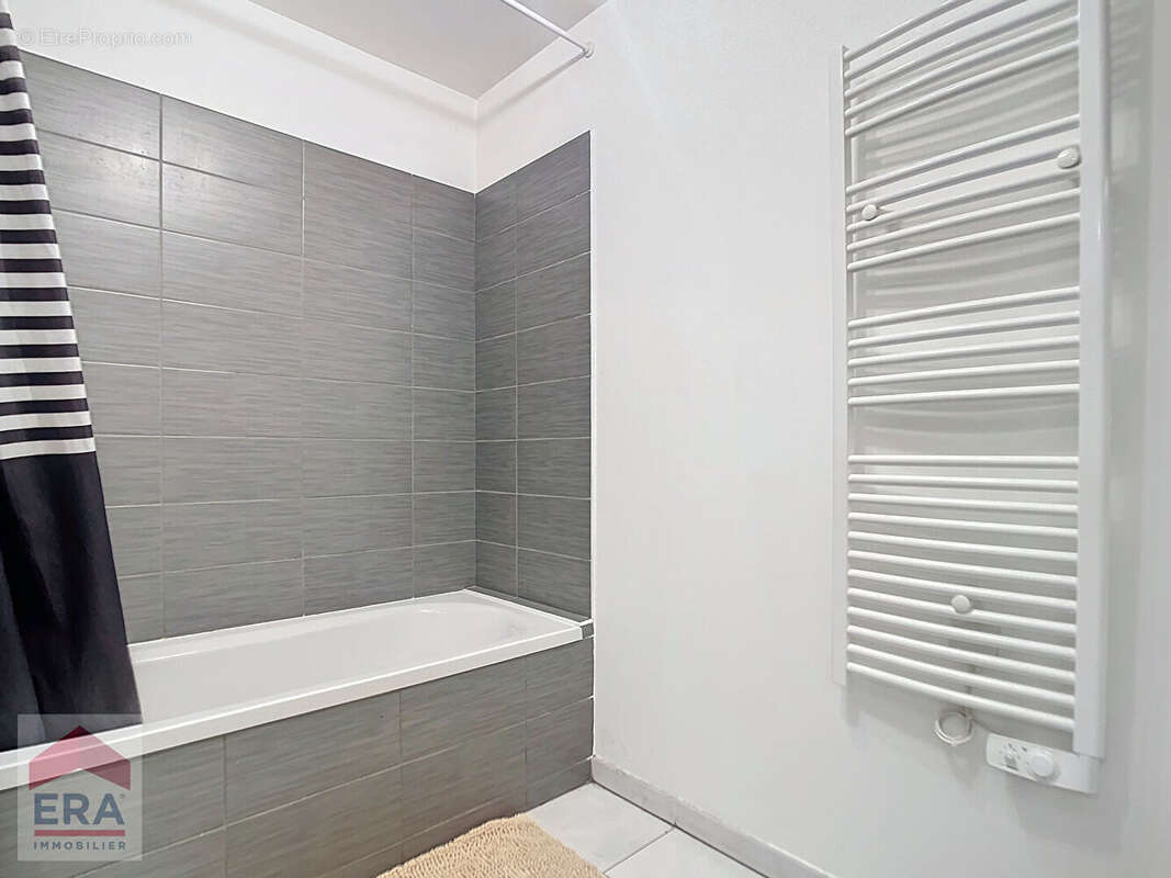 Appartement à MARSEILLE-10E