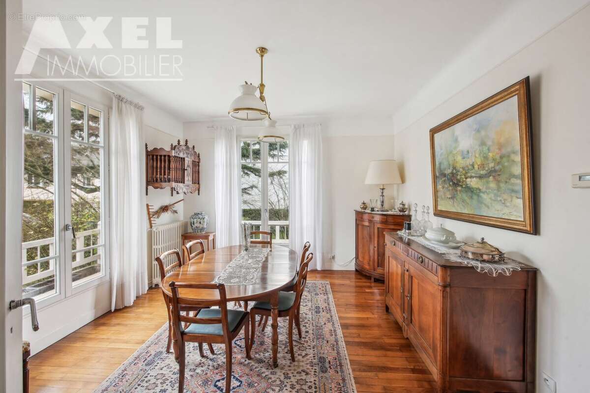 Maison à BOIS-D'ARCY