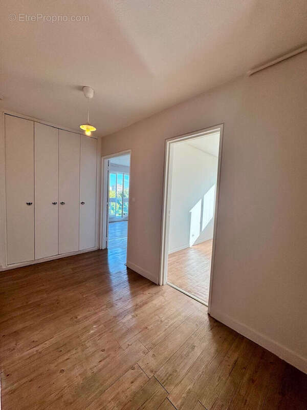Appartement à IVRY-SUR-SEINE
