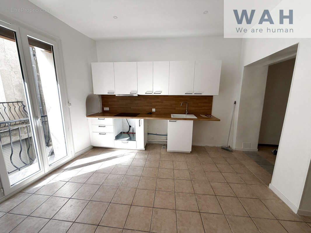 Appartement à GIGNAC