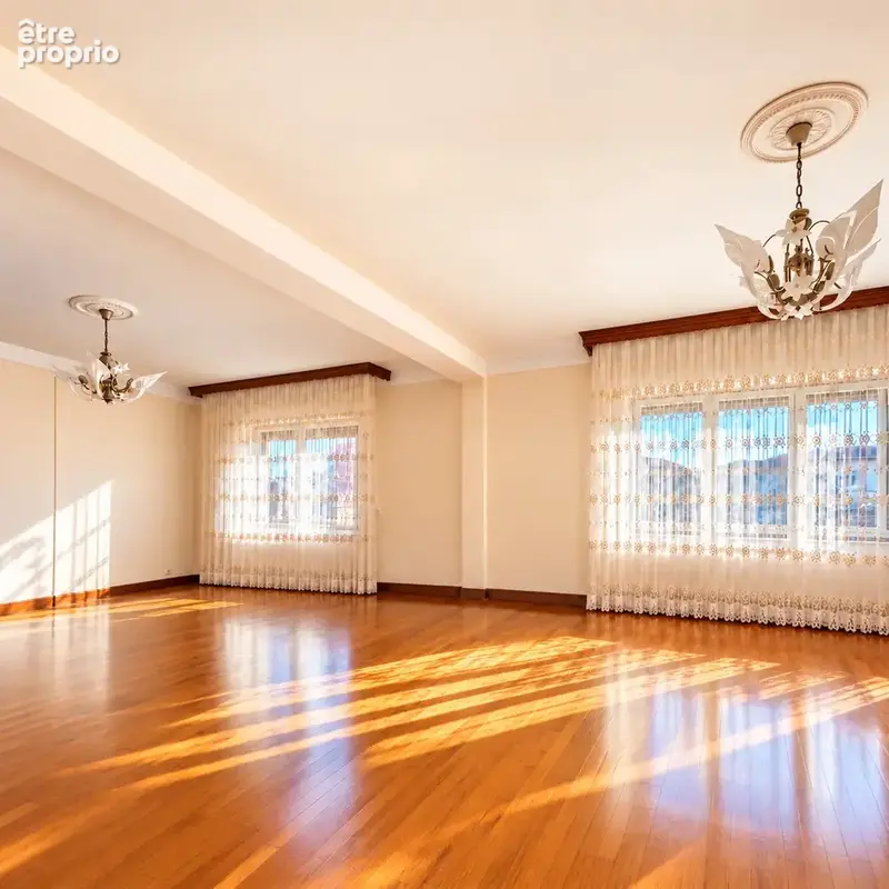 EN EXCLUSIVITÉ ! Ensemble immobilier rare à la vente à Strasbourg Koenigshoffen - photo 2