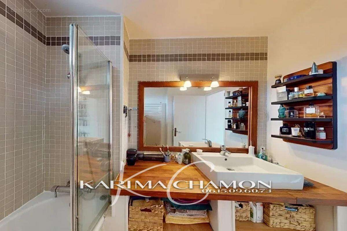 Appartement à SAINT-MAUR-DES-FOSSES