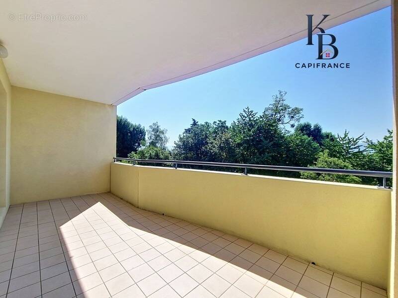 Appartement à PREVESSIN-MOENS