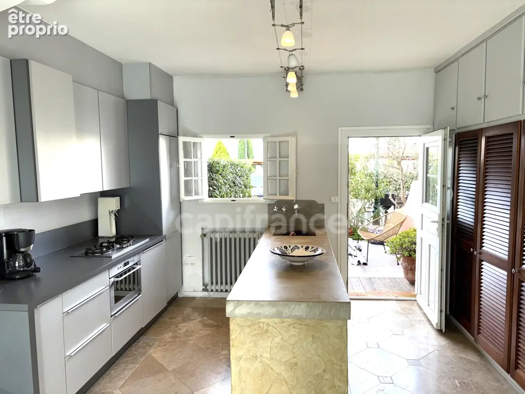 Maison 3 pièces à port grimaud (83) ! - photo 4