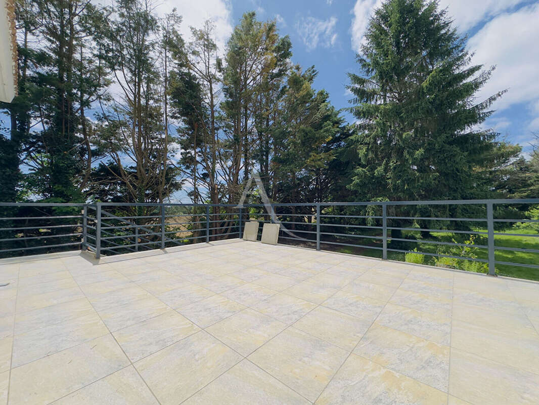 Maison à VENANSAULT