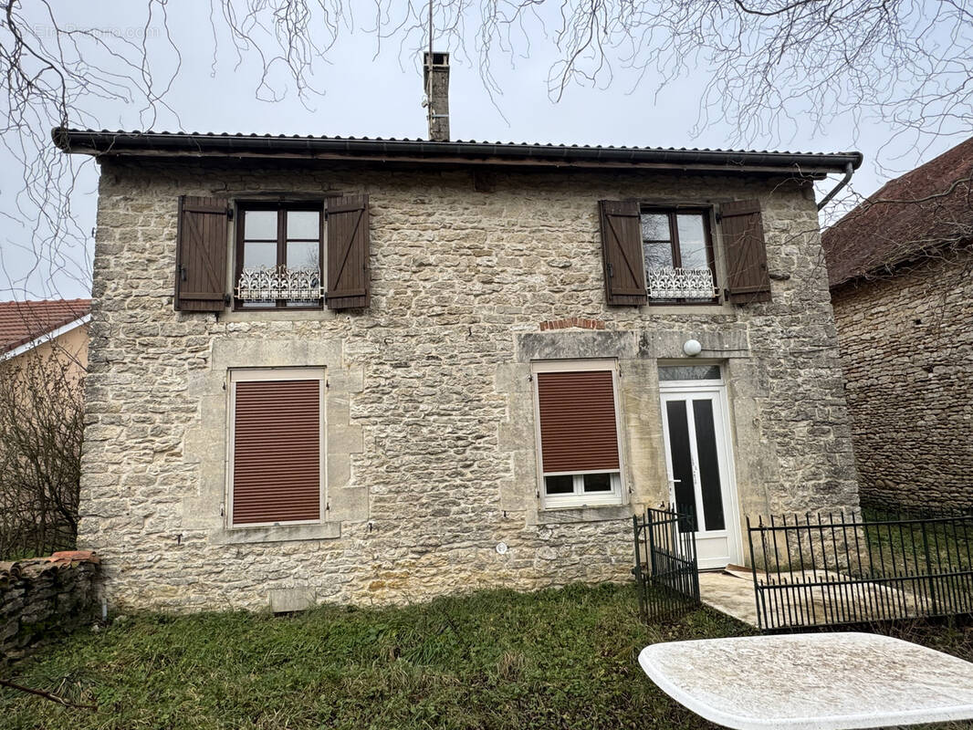 Maison à THIL