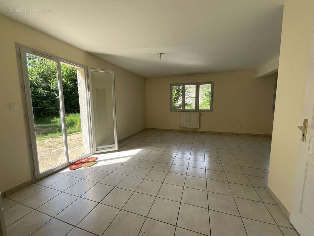 Maison à FRANS