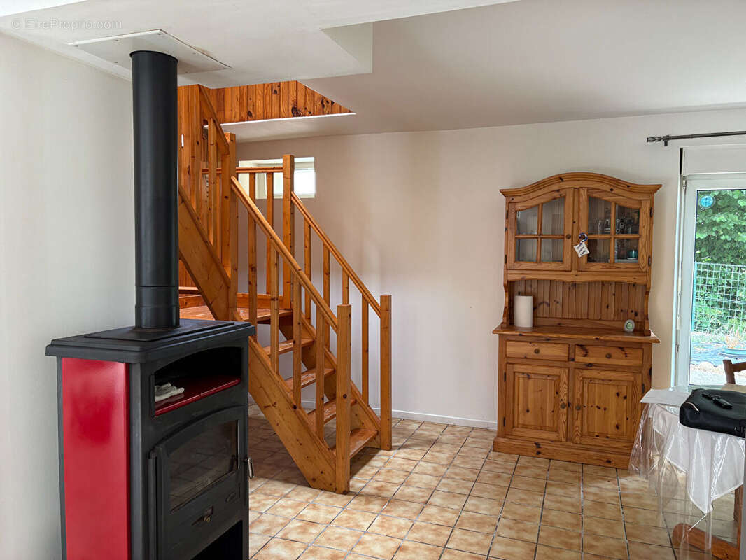 A vendre Bignan, maison 103m², 3 chambres, terrain d'environ 1190m² - photo 3