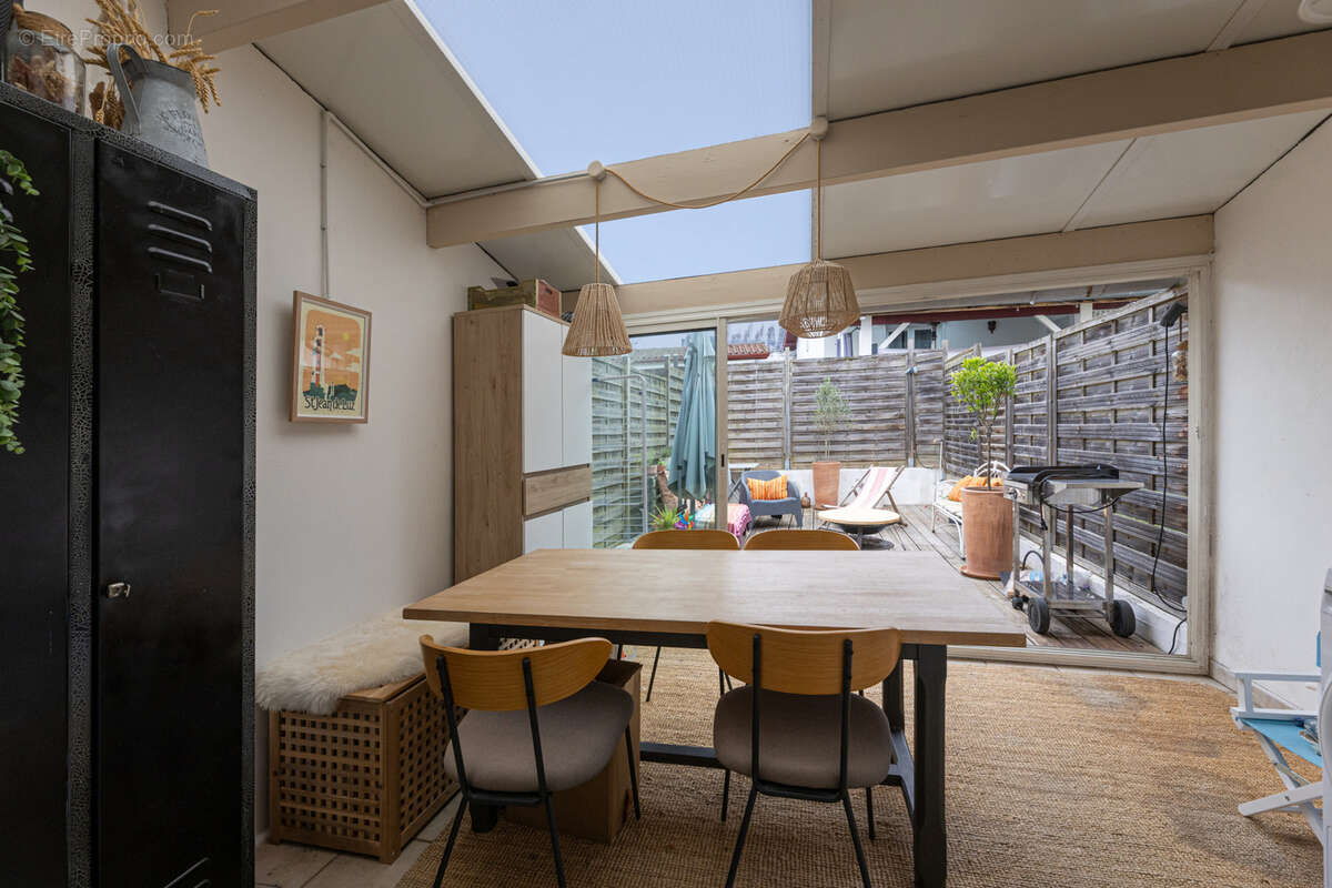 Appartement à CIBOURE