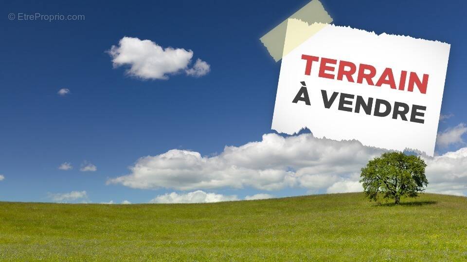 Terrain à ROMILLY-LA-PUTHENAYE