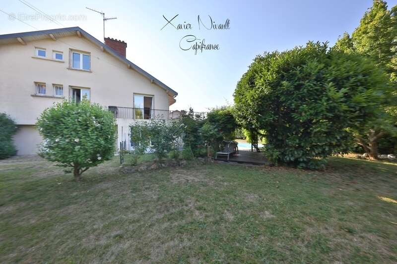 Maison à vendre 7 pièces BOURG EN BRESSE (01) - photo 15