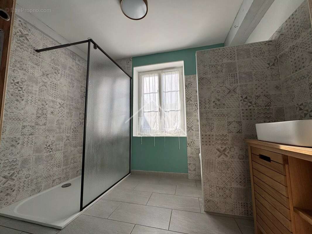 Maison à GANNAY-SUR-LOIRE