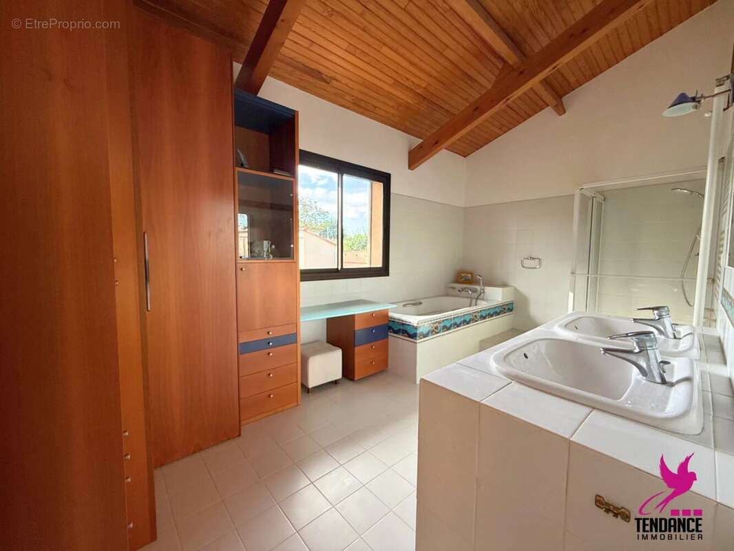 Maison à AUCAMVILLE