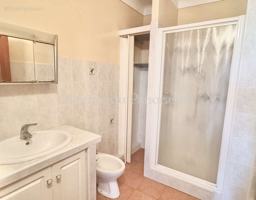 Appartement à CABRIS