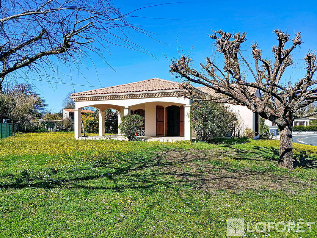 Maison à SAINT-ANDRE-DE-CUBZAC