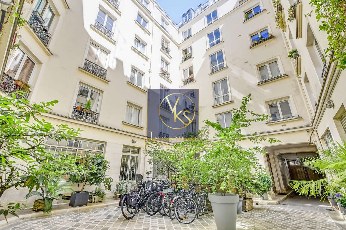 Appartement à PARIS-9E