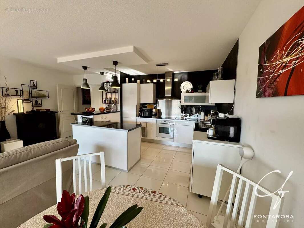 Appartement à FREJUS