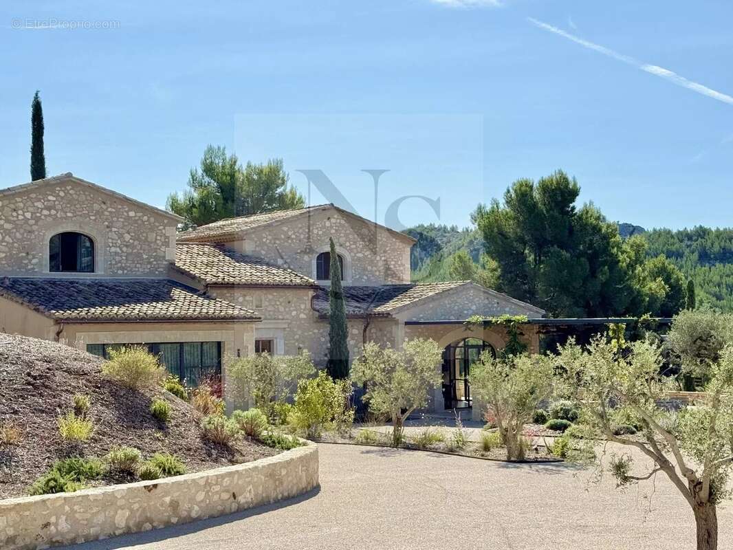 Maison à MAUSSANE-LES-ALPILLES