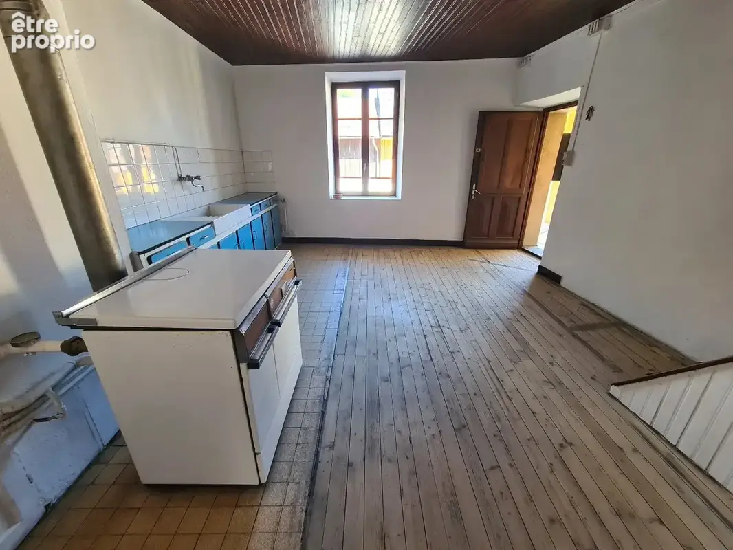 Maison de caractère à potentiel exceptionnel. - photo 11