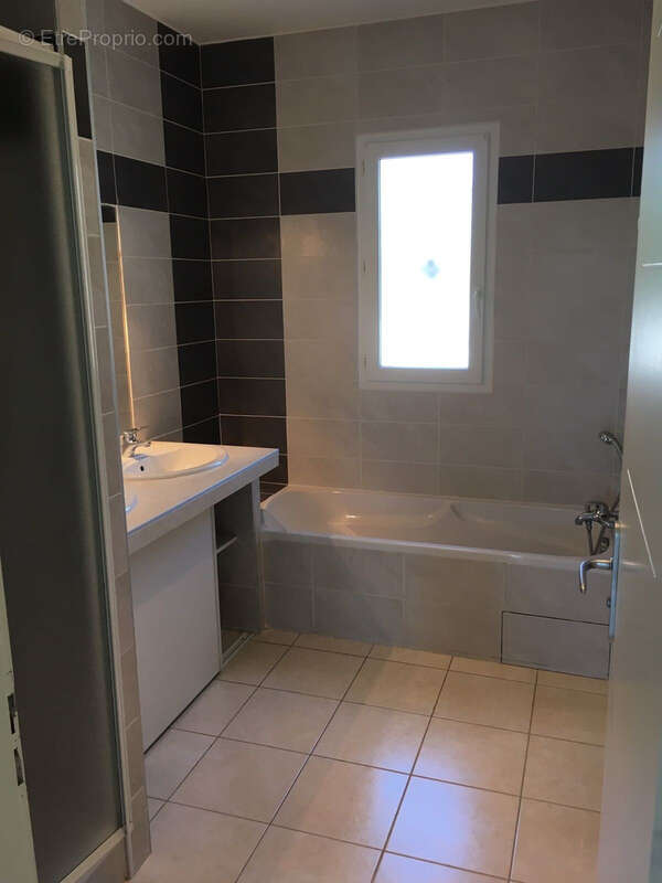 Maison à VENDARGUES