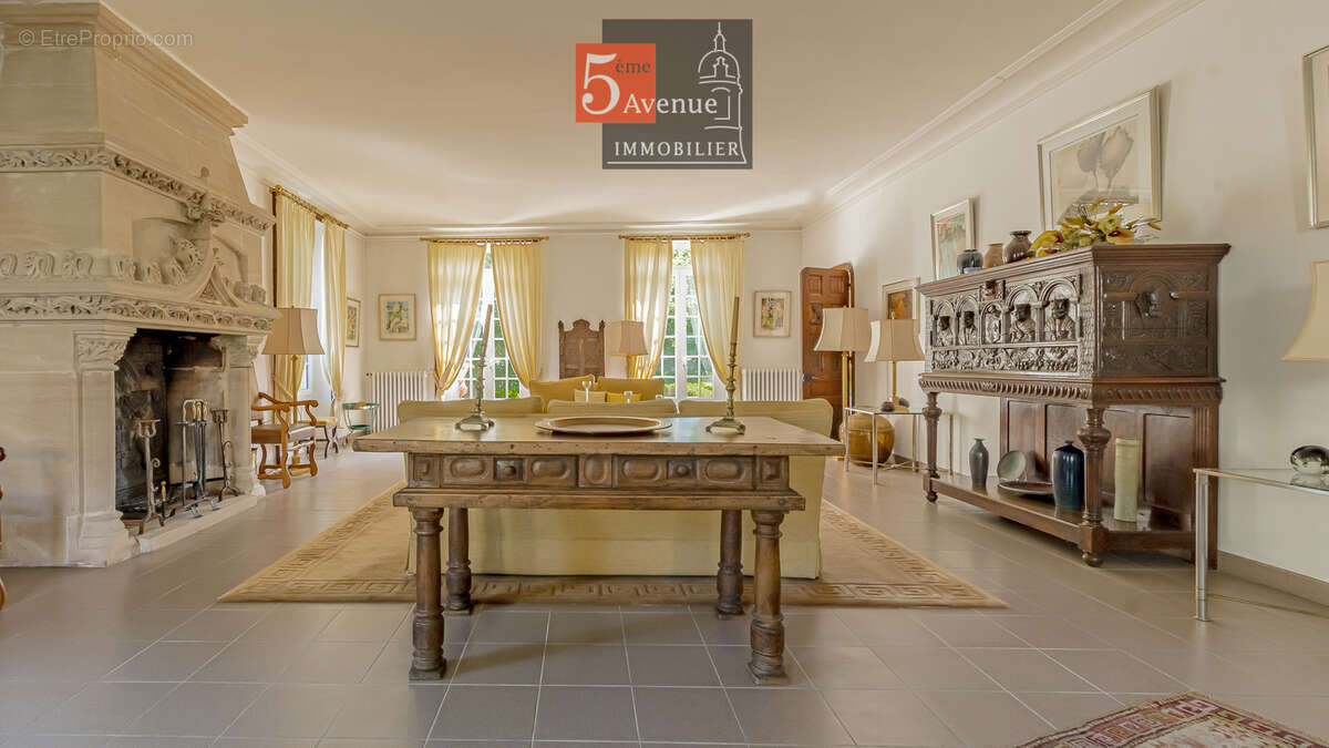 Maison à CHANTILLY