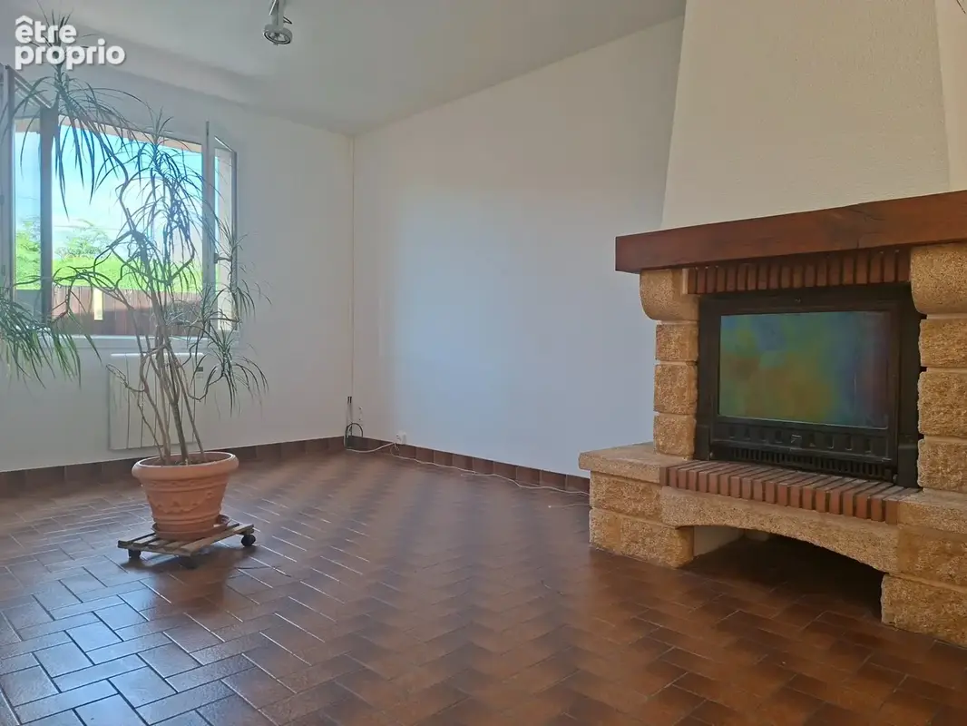 Maison évolutive, secteur la Ferté Macé, 3 chambres, sur sous sol, parc de 3000 m2 arboré et clos - photo 6