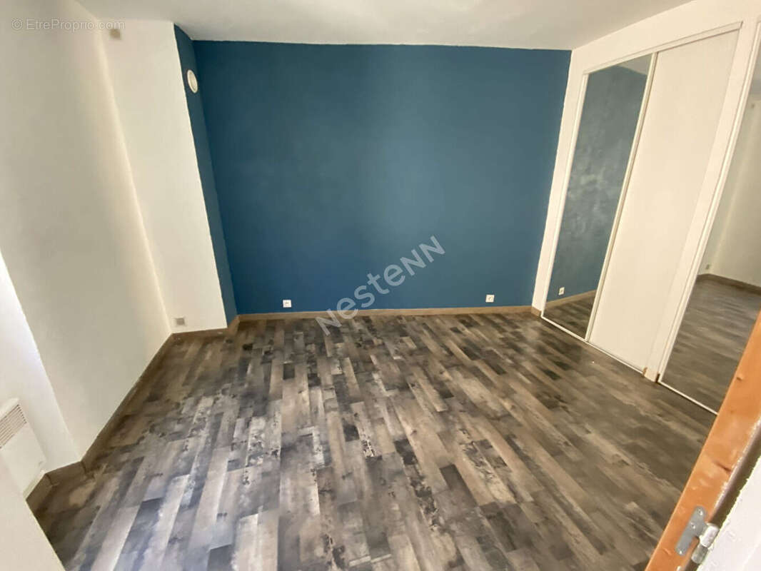 La Roquebrussanne  maison de village 3 pièces 70m2 - photo 5