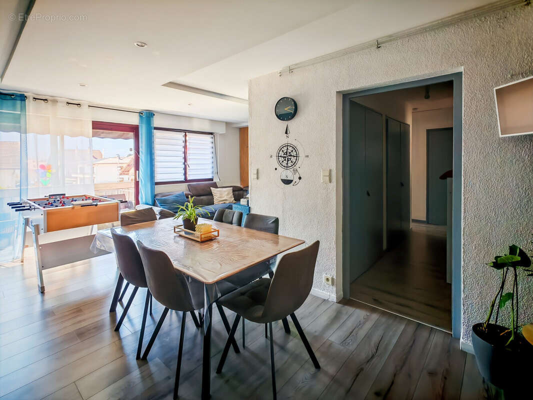 Appartement à CLUSES