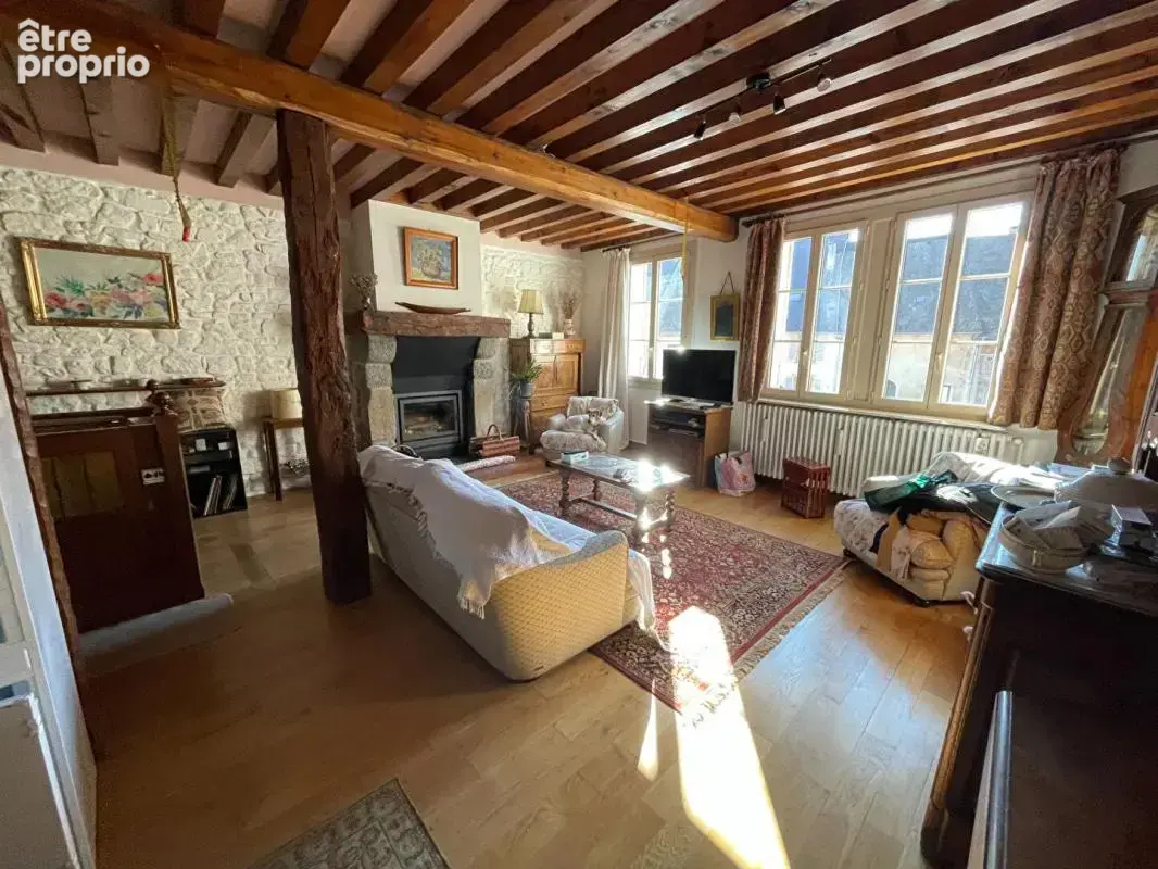 Maison Orgelet 6 pièce(s) 178 m2 - photo 4