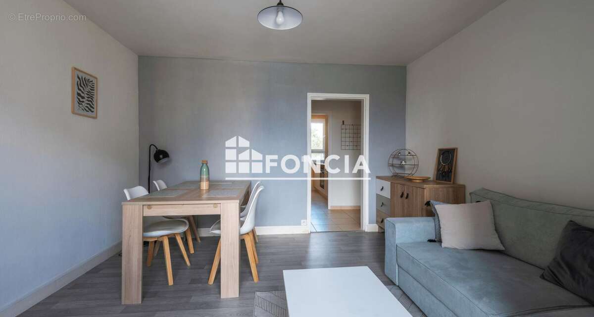 Appartement à SAINT-BERTHEVIN
