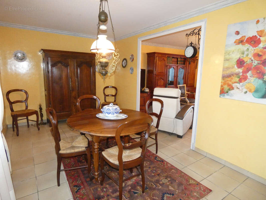 Maison à COMMENTRY