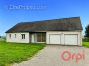 Maison à SAINT-PIERRE-LES-ETIEUX