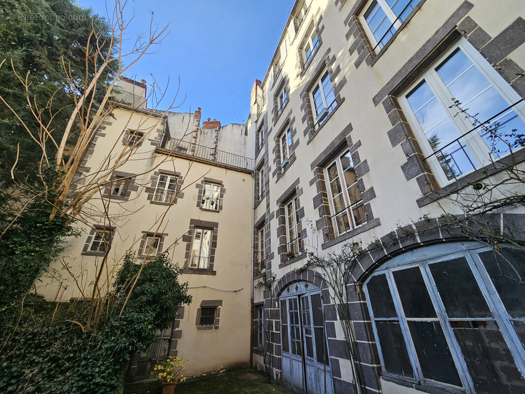 Appartement à CLERMONT-FERRAND